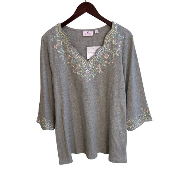 NWT Quacker Factory Gray Embroidered Rhinestone Floral Top Flare Sleeve XL - Picture 1 of 6